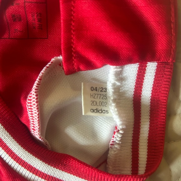 Ajax 2023 Home Jersey. Medium Slim Fit. - Picture 4 of 5